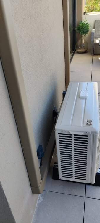 installation-dun-climatiseur-bi-split-Mitsubishi-16
